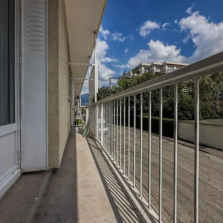 Le Perrin - Parc Paul Mistral - Stade Des Alpes Γκρενόμπλ